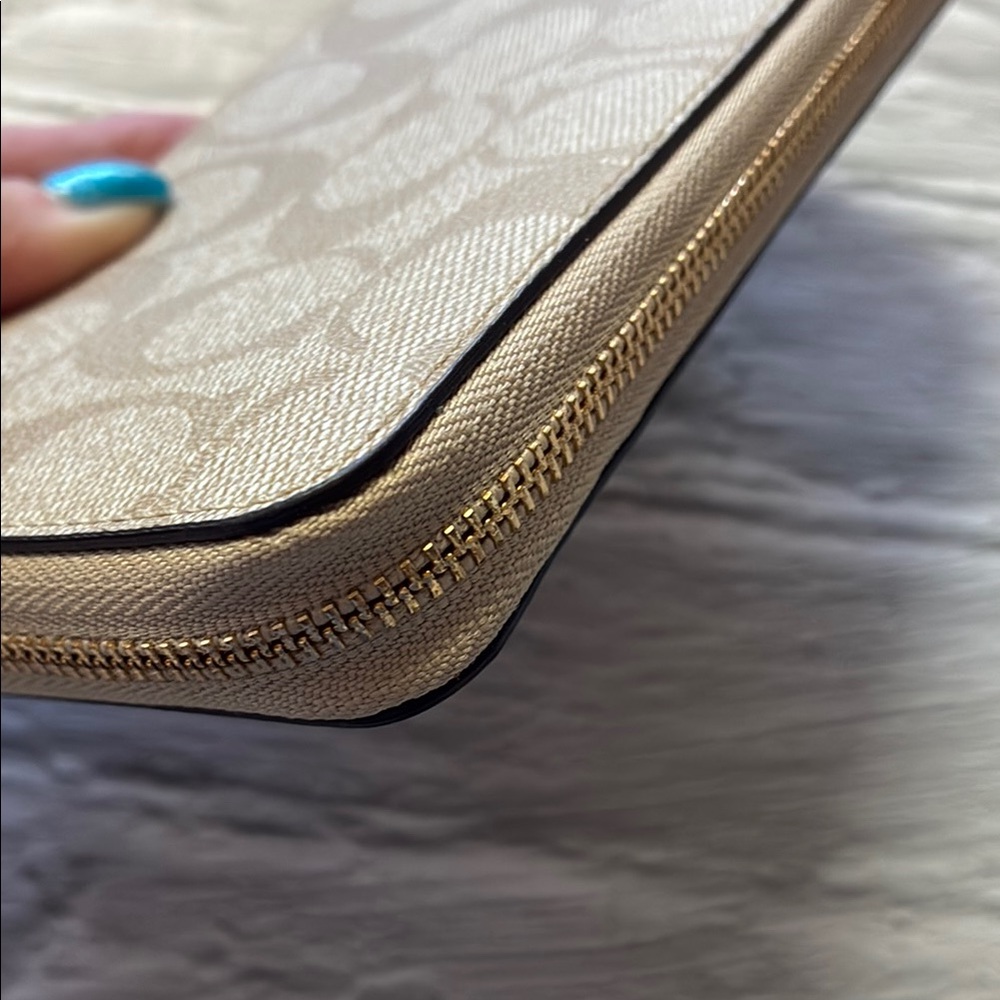 Coach Signature Coated Canvas Medium Zip Around Wallet - Picture 13 of 15